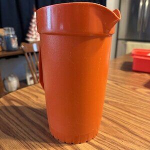 Tupperware Vintage Orange 2 Qt Pitcher